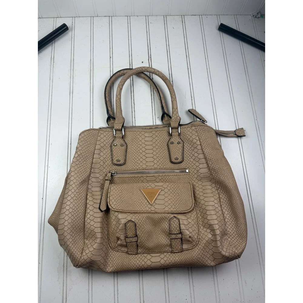 Guess Vintage Y2K Beige Snakeskin Embossed Satchel Shoulder Bag Purse